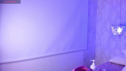 SKAILYN ANGELS online show from February 2026 11:33:01 AM