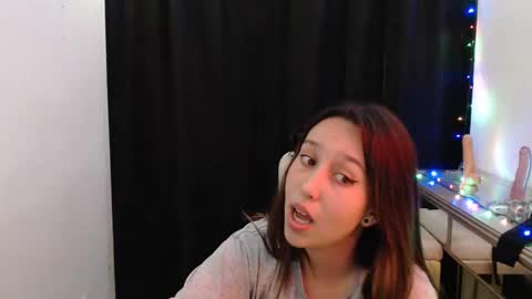 Snapshot of skarlet_adams chatting on January 2025 03:55:02 AM Alice online show from January 2025 03:55:02 AM