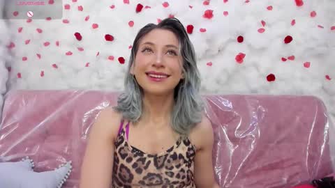 Skarlet  online show from October 2025 06:33:01 AM