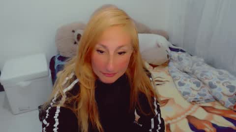 Arlett online show from December 2025 10:59:02 PM