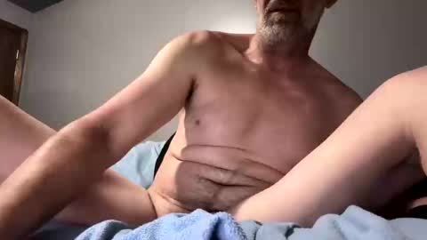 skeeter4fun73 online show from May 2026 05:17:02 PM