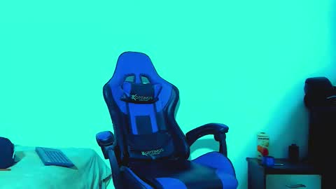 skinny marked online show from November 2025 04:31:02 PM