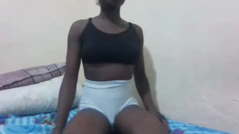 Munah online show from October 2025 01:12:02 PM