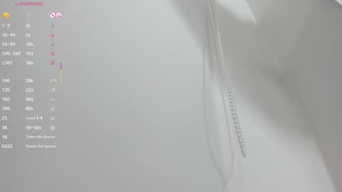 Snapshot of skinny_susana chatting on October 2025 11:36:01 AM online show from October 2025 11:36:01 AM