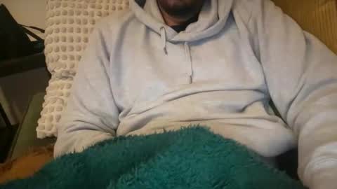 Snapshot of skinnyguyfun chatting on May 2026 11:34:02 PM skinnyguyfun online show from May 2026 11:34:02 PM
