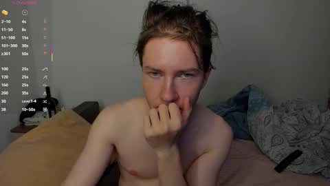 Snapshot of skip_london chatting on November 2025 11:07:02 PM Andrew online show from November 2025 11:07:02 PM