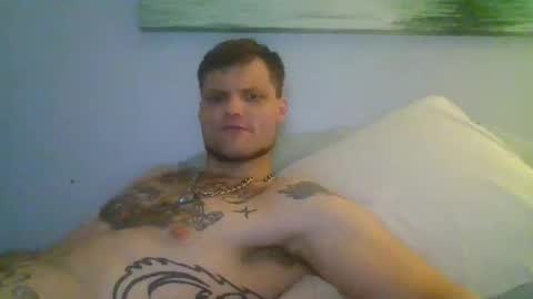 Snapshot of skittles19944 chatting on January 2025 02:50:01 AM kittle online show from January 2025 02:50:01 AM