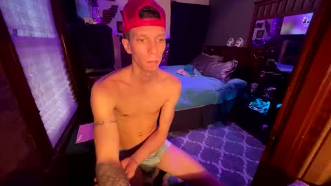 Snapshot of skittles933 chatting on January 2025 03:58:01 PM Skittles online show from January 2025 03:58:01 PM