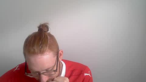 Snapshot of sklave_s chatting on June 2026 11:54:02 AM sklave_s online show from June 2026 11:54:02 AM