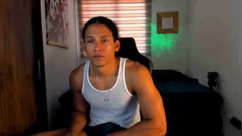 Snapshot of skull_prospect chatting on January 2025 06:27:01 PM Liam Vokov online show from January 2025 06:27:01 PM