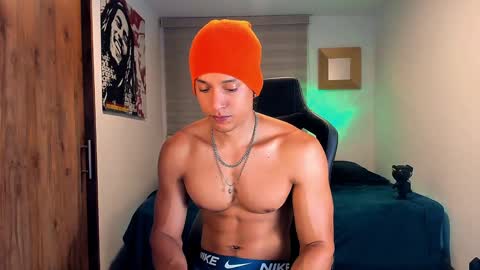 Snapshot of skull_prospect chatting on January 2025 11:24:01 AM Liam Vokov online show from January 2025 11:24:01 AM