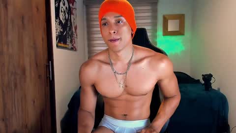 Snapshot of skull_prospect chatting on February 2025 08:57:01 PM Liam Vokov online show from February 2025 08:57:01 PM