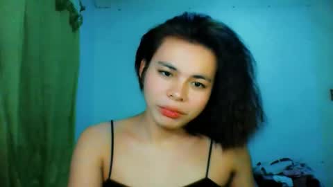 Snapshot of sky_andrea chatting on November 2025 03:21:02 AM Mj online show from November 2025 03:21:02 AM