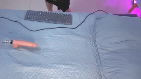 Snapshot of sky_johnson_ chatting on November 2025 07:14:02 PM sky_johnson_ online show from November 2025 07:14:02 PM