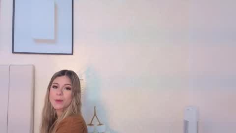 Snapshot of sky_johnson_ chatting on November 2025 07:10:01 PM sky_johnson_ online show from November 2025 07:10:01 PM