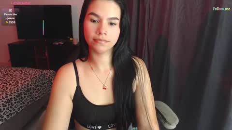 Snapshot of sky_lover_ chatting on November 2025 09:42:02 AM Sky online show from November 2025 09:42:02 AM