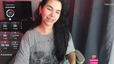 Snapshot of sky_lover_ chatting on November 2025 09:37:01 AM Sky online show from November 2025 09:37:01 AM