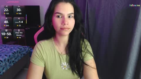 Snapshot of sky_lover_ chatting on January 2026 10:09:02 AM Sky online show from January 2026 10:09:02 AM