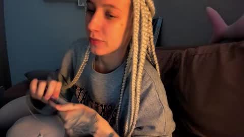 Snapshot of skyewavy chatting on September 2025 05:34:02 AM online show from September 2025 05:34:02 AM