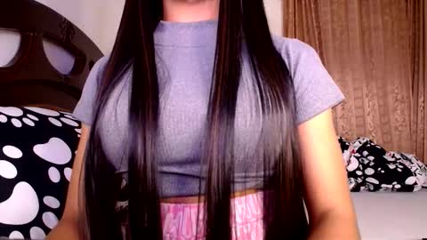 skyla online show from September 2025 07:41:01 AM