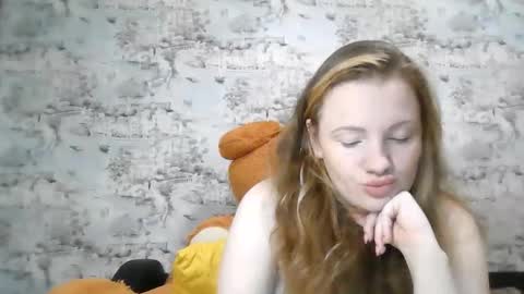 Skyler online show from November 2025 03:13:02 PM