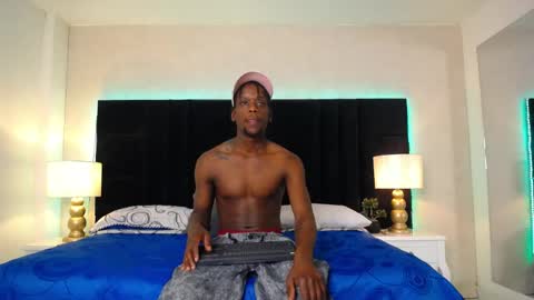SKYLERBIGXXX online show from May 2026 04:28:01 AM