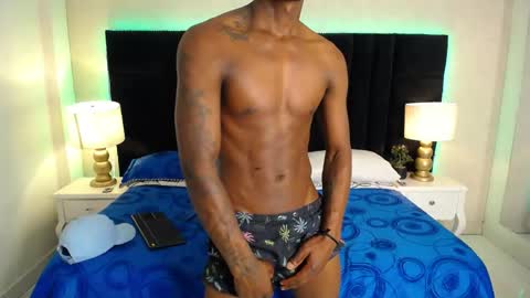 SKYLERBIGXXX online show from May 2026 04:08:02 AM