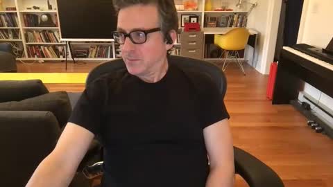 Snapshot of skyline3371 chatting on February 2025 05:26:02 PM Skyline3371 online show from February 2025 05:26:02 PM