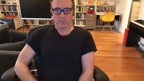 Snapshot of skyline3371 chatting on November 2025 06:18:02 PM Skyline3371 online show from November 2025 06:18:02 PM