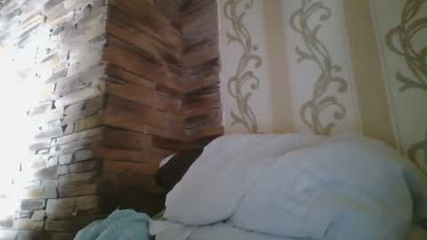 skyressie333 online show from October 2025 02:25:01 PM