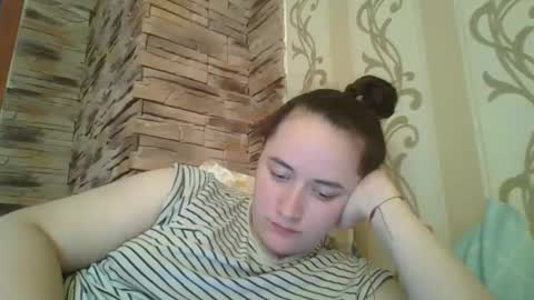 skyressie333 online show from October 2025 08:37:01 AM