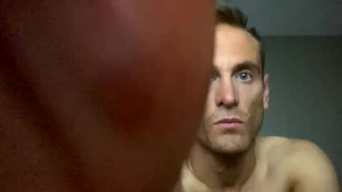 Skyler and Tyler online show from November 2025 08:20:02 AM