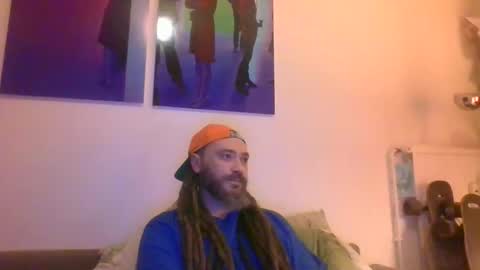Snapshot of slashfantasy chatting on December 2024 06:43:01 PM slashfantasy online show from December 2024 06:43:01 PM