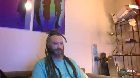 Snapshot of slashfantasy chatting on January 2025 08:50:02 PM slashfantasy online show from January 2025 08:50:02 PM