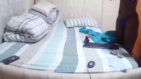 slender_sweetbabe online show from June 2026 11:27:02 AM
