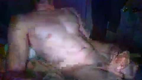 slideitin96 online show from October 2025 04:12:01 AM