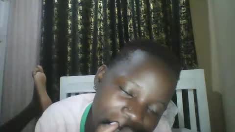 slim_petite_ebony online show from December 2024 12:57:01 AM