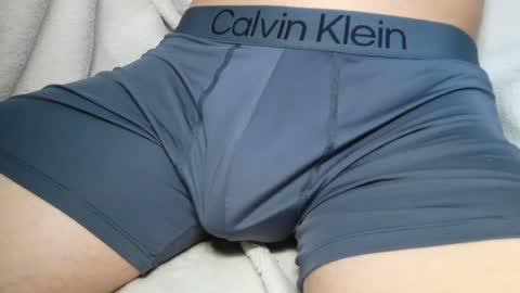 slimhungyvng online show from July 2026 04:21:01 PM
