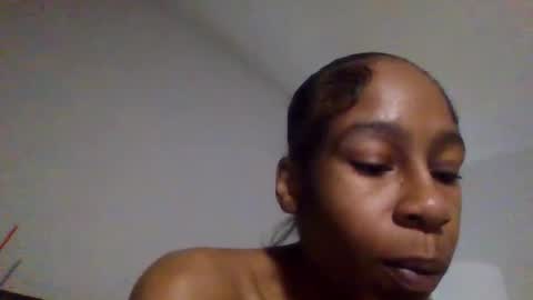 Snapshot of slimmmgooodiexoxo chatting on January 2025 02:04:01 PM slimmmgooodiexoxo online show from January 2025 02:04:01 PM