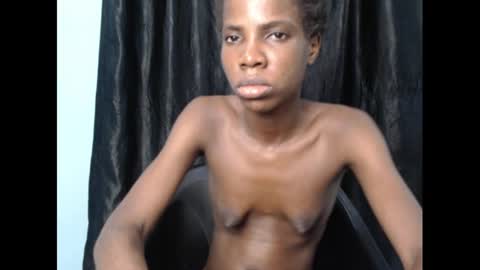Snapshot of slimzyxdoll chatting on February 2025 07:10:02 PM slimzyxdoll online show from February 2025 07:10:02 PM