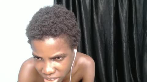 Snapshot of slimzyxdoll chatting on February 2025 01:53:02 AM slimzyxdoll online show from February 2025 01:53:02 AM