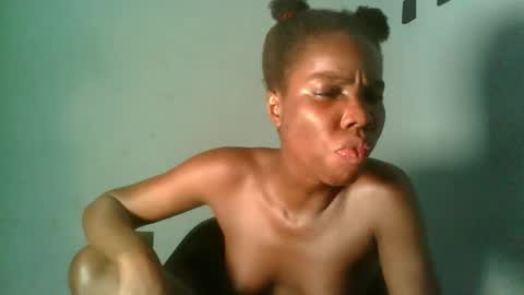 Snapshot of slimzyxdoll chatting on September 2025 11:55:01 AM slimzyxdoll online show from September 2025 11:55:01 AM