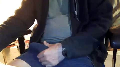 SlowGrow Uncut online show from December 2024 05:04:01 PM