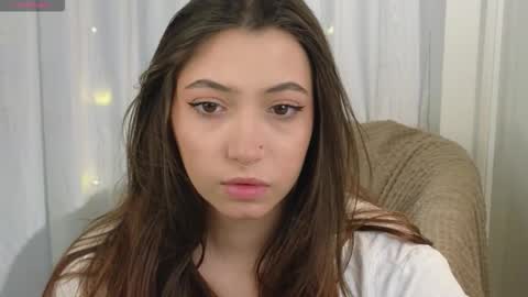 Emilia online show from December 2025 12:32:01 PM