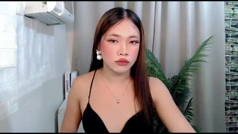 Snapshot of slut_cummers chatting on November 2025 03:38:01 AM medusa chantal ann navea kendra online show from November 2025 03:38:01 AM