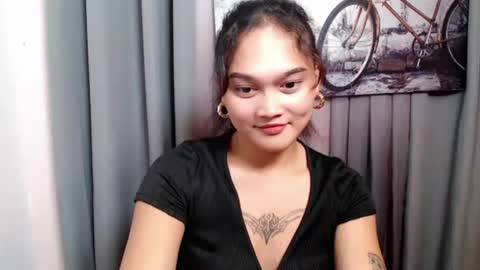 STELLA online show from November 2025 04:10:02 PM