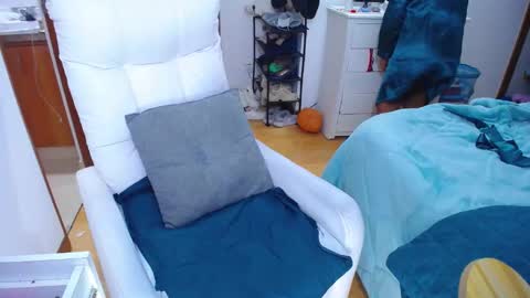 Snapshot of slutdirty1xxx chatting on September 2025 11:37:01 PM Slutdirtyxxx online show from September 2025 11:37:01 PM