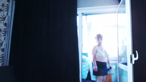 slutihmami online show from July 2026 06:17:02 AM