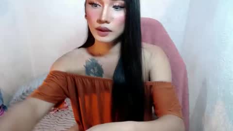  Lovie  online show from February 2026 05:16:02 PM