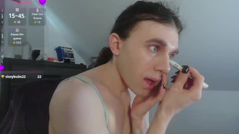 Snapshot of sluttyhorrorparty chatting on May 2026 05:42:02 PM Natsu online show from May 2026 05:42:02 PM